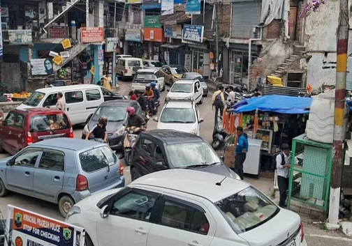 varanasi crowd