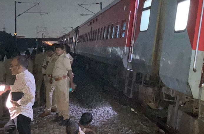 Sabarmati Express Derail